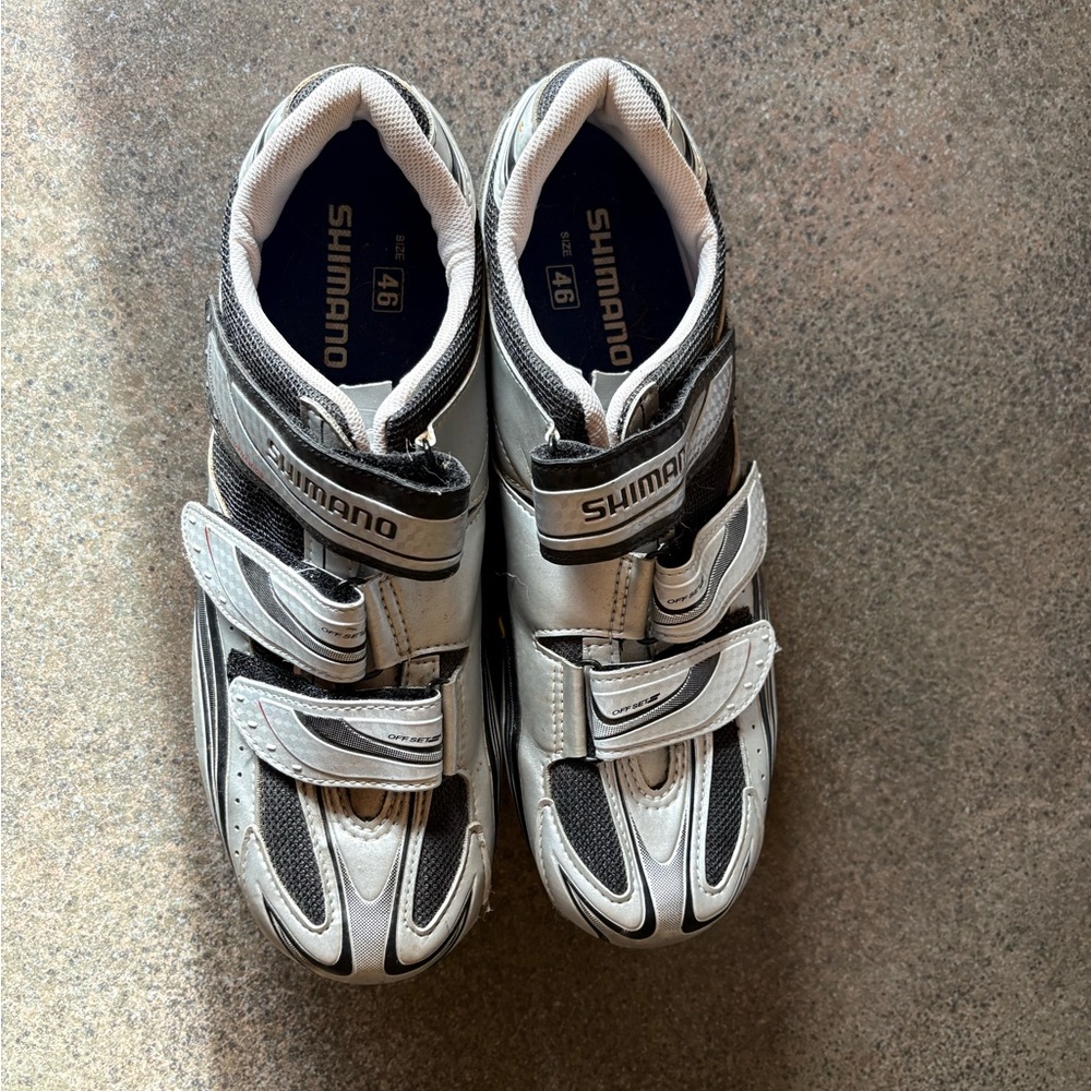 Men’s Shimano Silver and Black Cycling Shoes